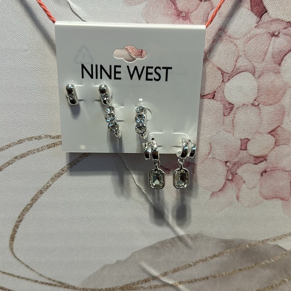 Nine West mini earring set - Picture 2 of 5
